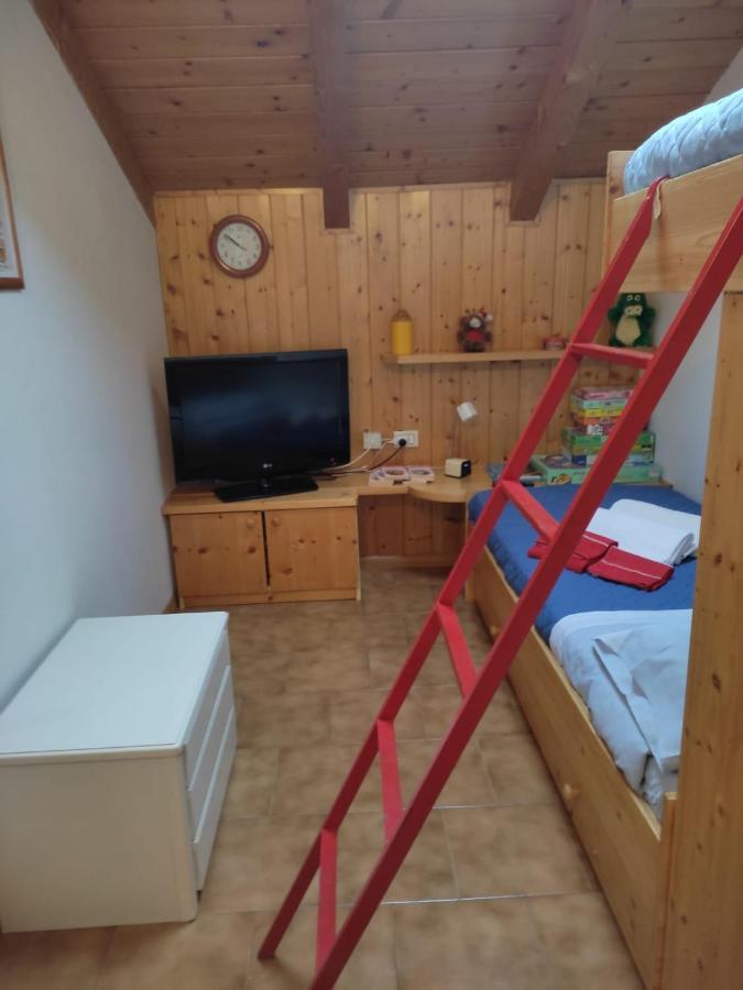 La Casa Di Grace Nella Valle Incantantata Carano  Eksteriør billede