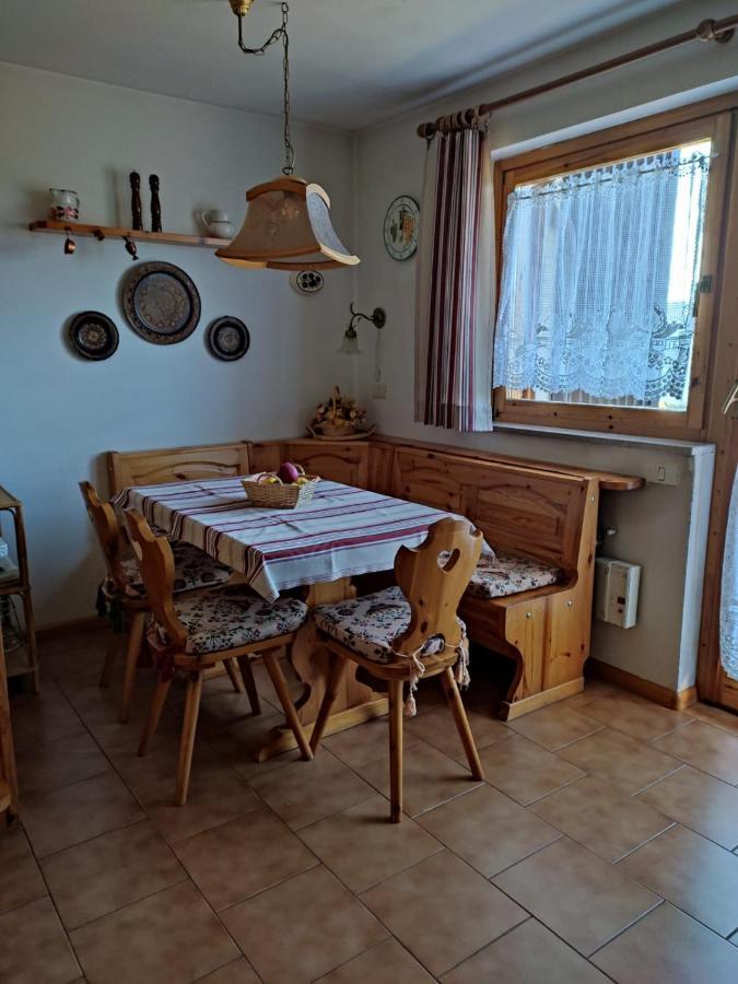 La Casa Di Grace Nella Valle Incantantata Carano  Eksteriør billede